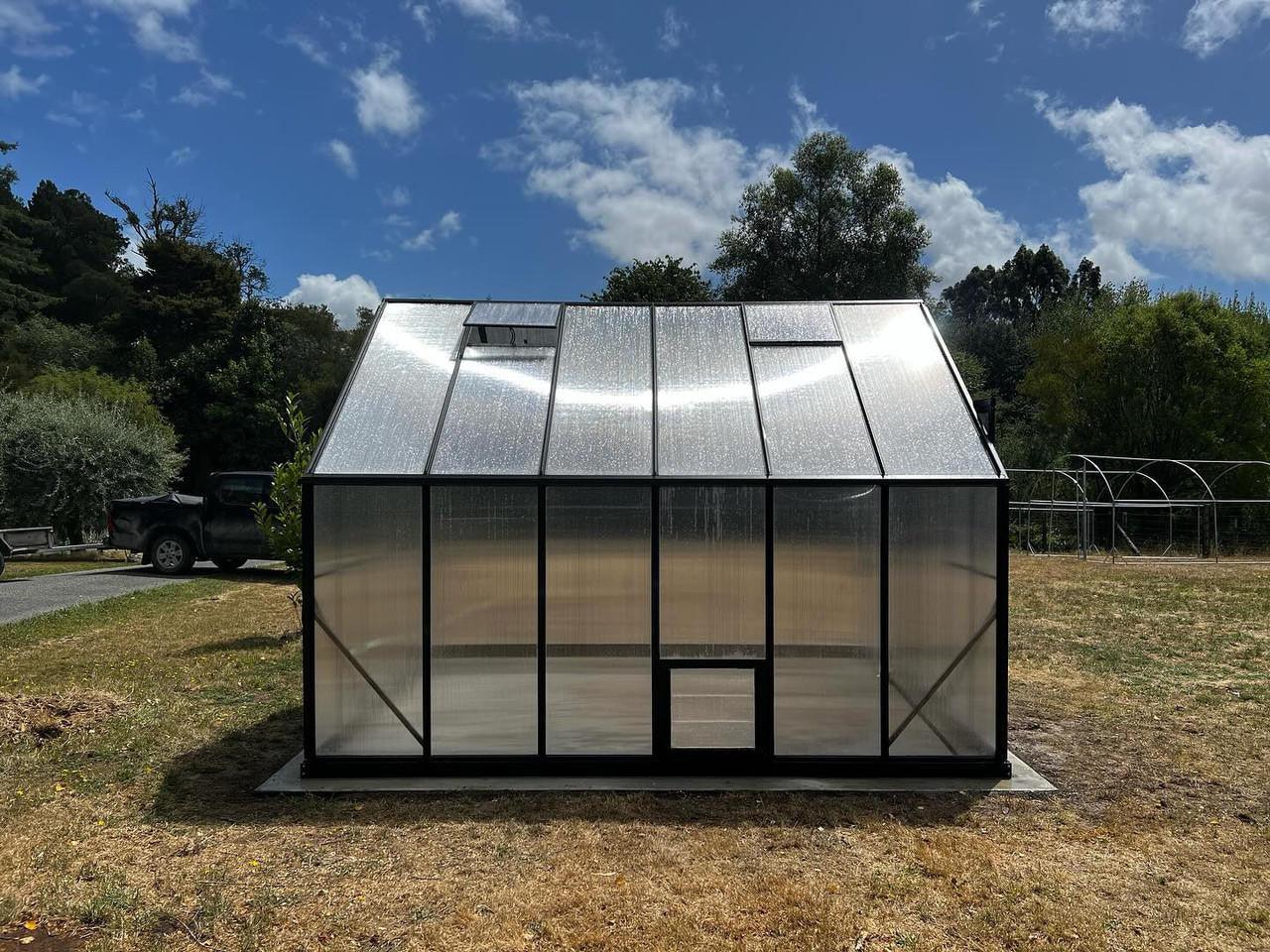 Winter Gardenz 10x12ft (3.2x3.8m)  Greenhouse 6mm Polycarbonate